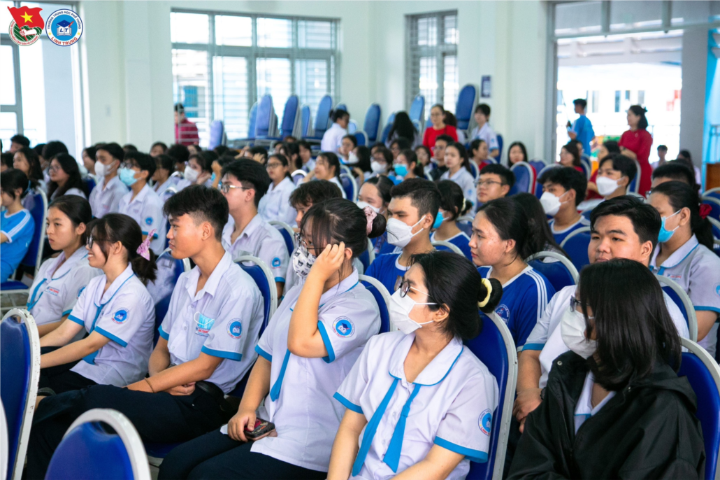 Dự án-Võ Nguyên Giáp-Đại tướng của nhân dân (14).jpg